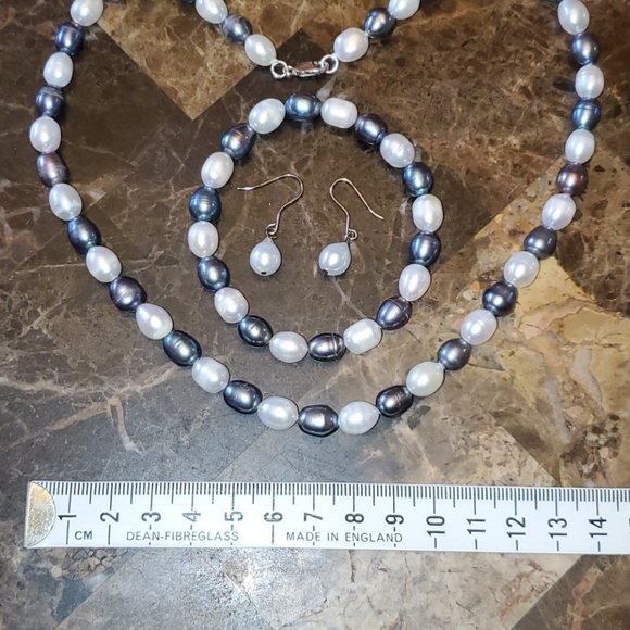 Jewelery set - Picture 2 of 4